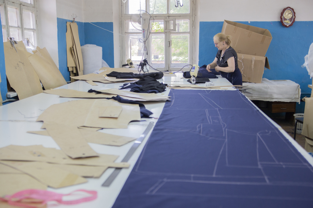 О компании Радуга